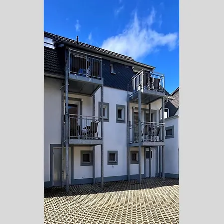 Moderne In *